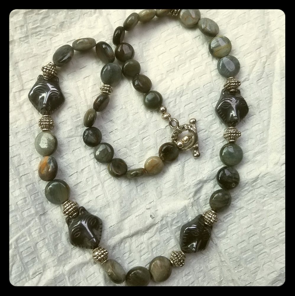 Handmade Hematite/Agate Bear fetish necklace.